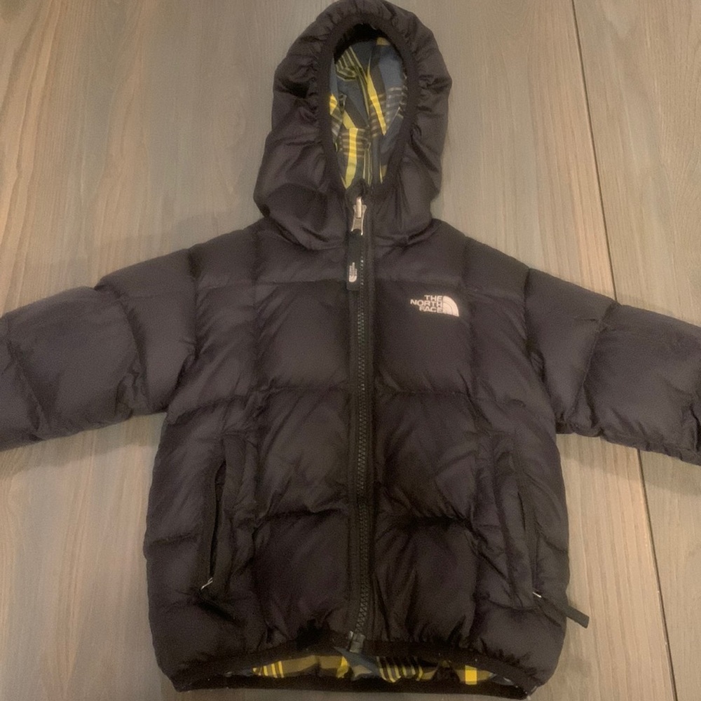 The North Face reversible winter puffer coat 2T